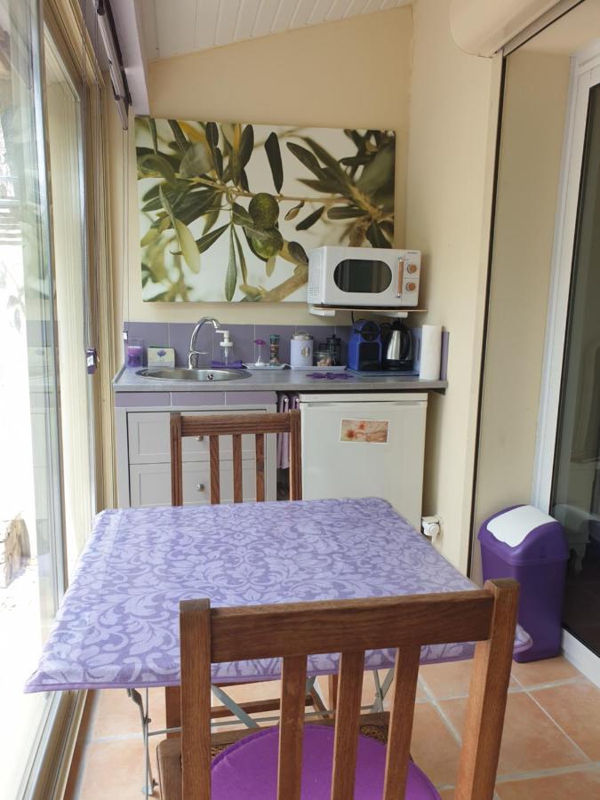 Pause Couleur Lavandula Roussas Exterior foto