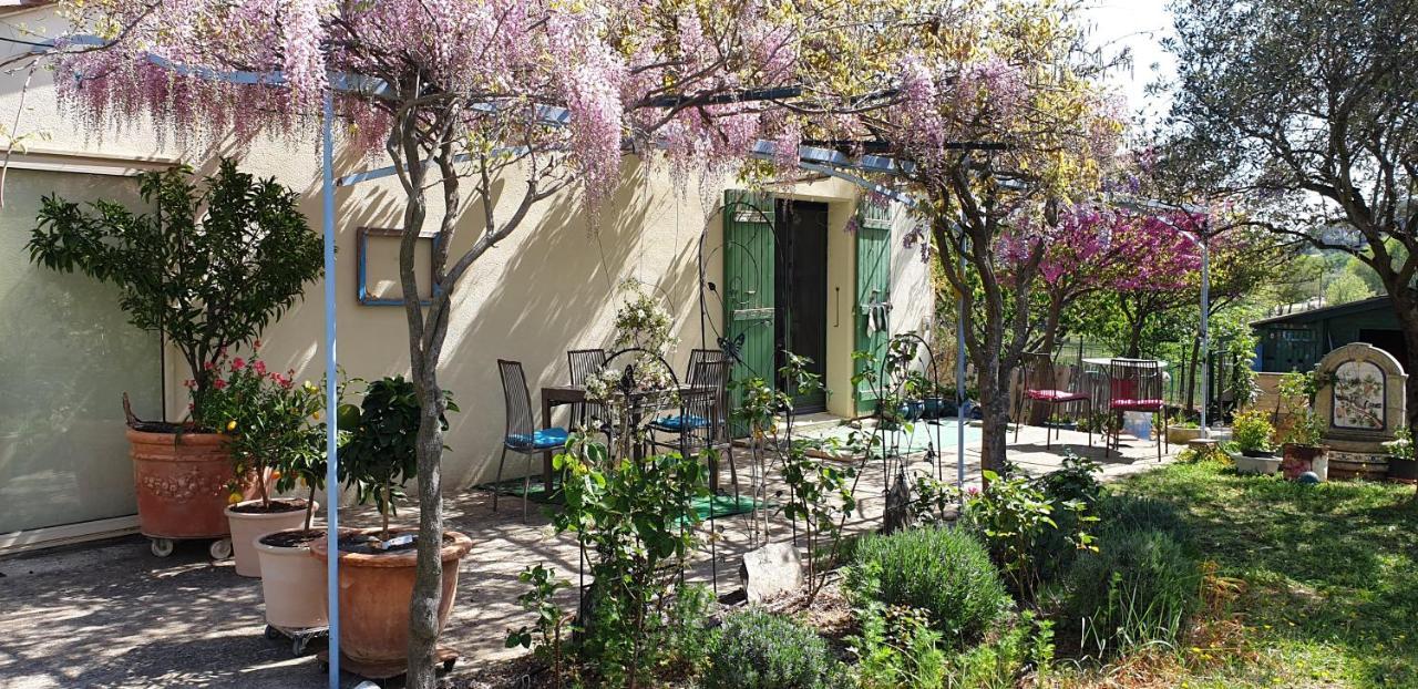 Pause Couleur Lavandula Roussas Exterior foto